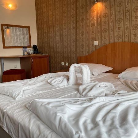 Family Hotel Deykin Sunny Beach Eksteriør billede
