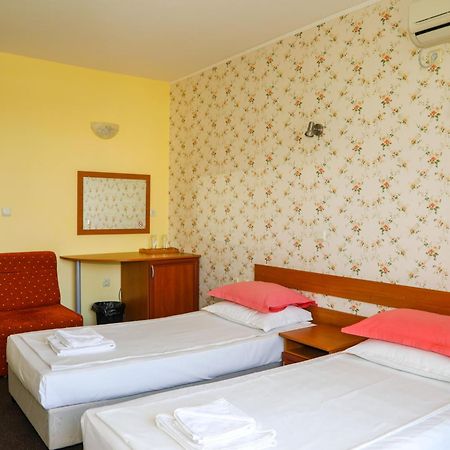 Family Hotel Deykin Sunny Beach Eksteriør billede