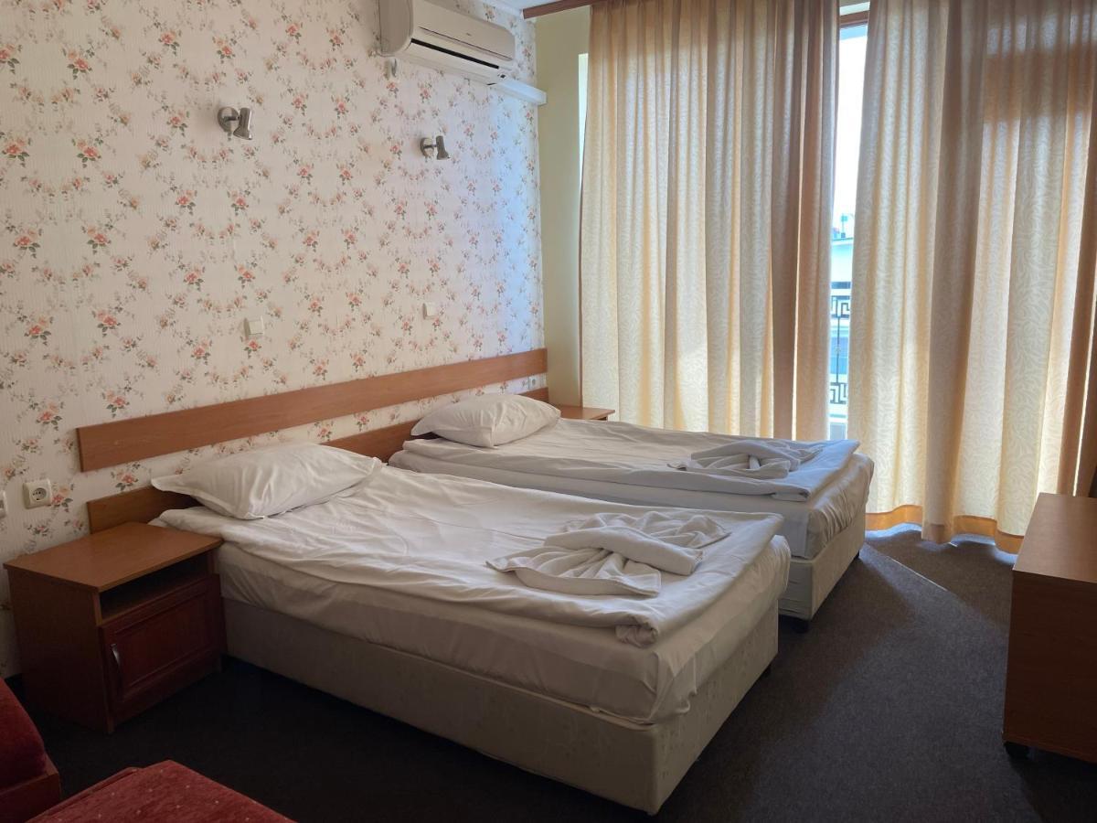 Family Hotel Deykin Sunny Beach Eksteriør billede
