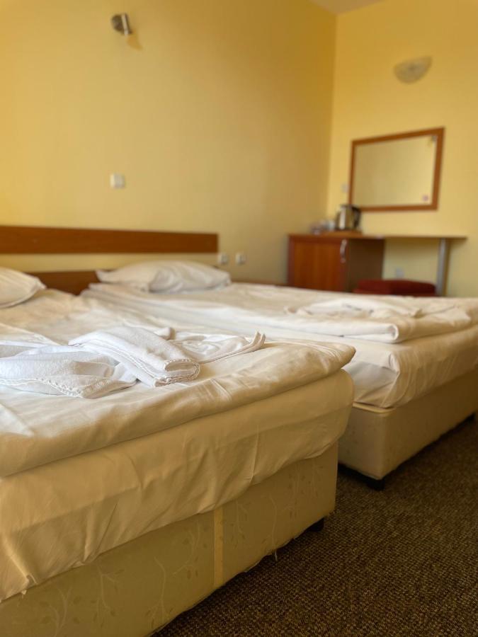 Family Hotel Deykin Sunny Beach Eksteriør billede