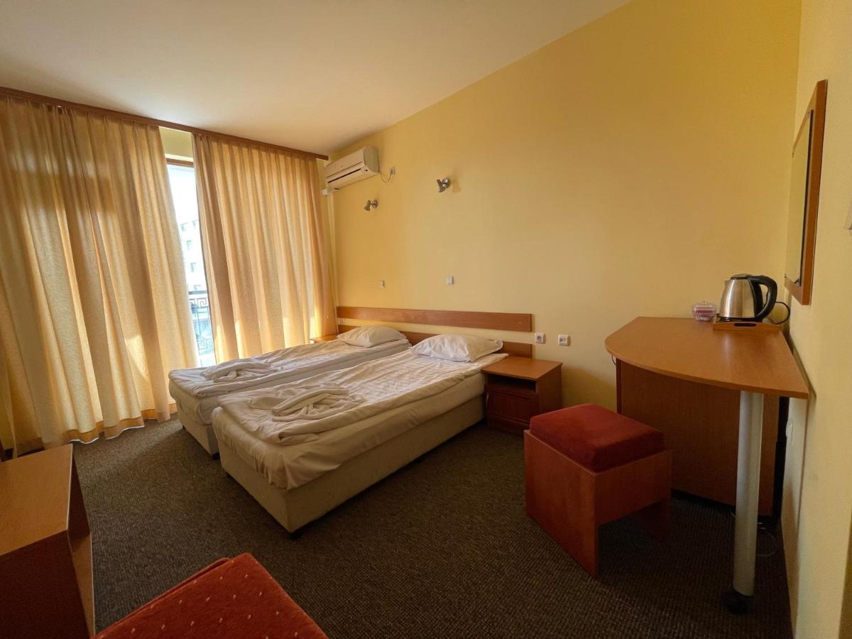 Family Hotel Deykin Sunny Beach Eksteriør billede