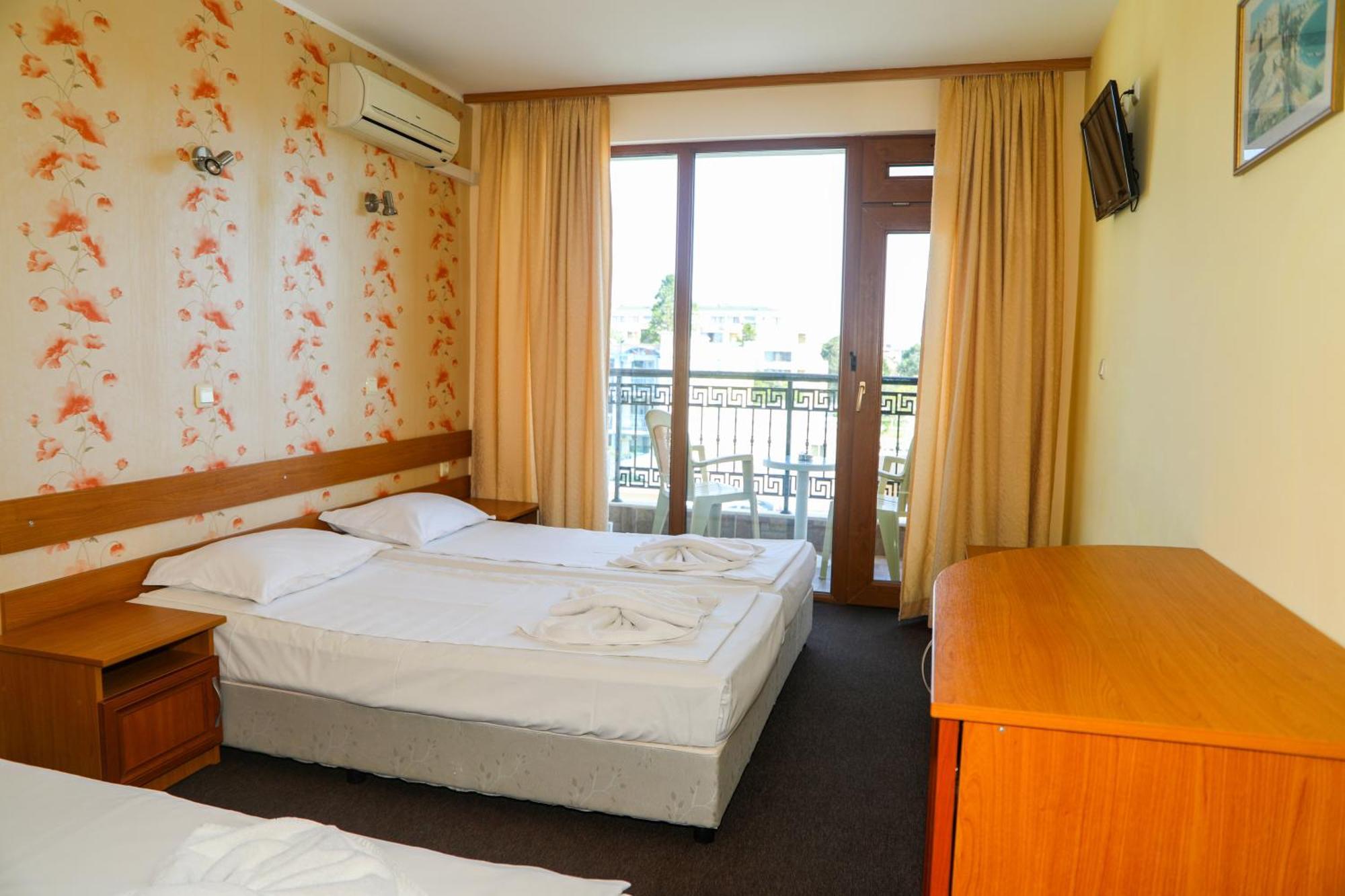 Family Hotel Deykin Sunny Beach Eksteriør billede