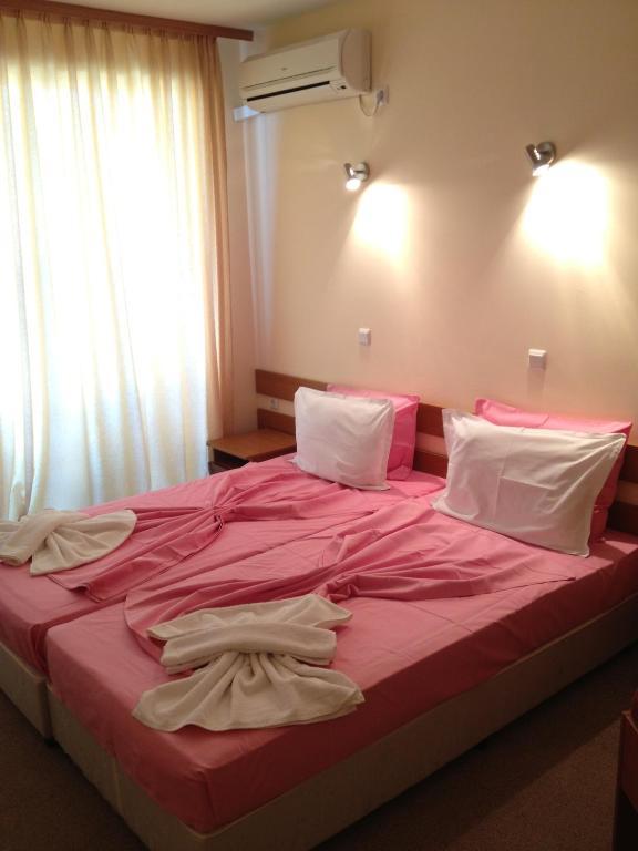 Family Hotel Deykin Sunny Beach Eksteriør billede